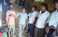 स्वखर्चाने घर दुरुस्त करून देणार.